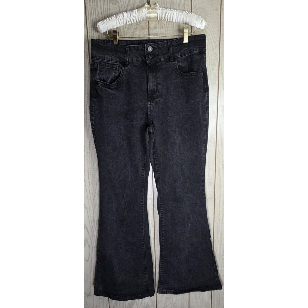 No Boundaries Black Wash Juniors Flared Jeans Y2K 90s Retro Grunge Edgy Size 11